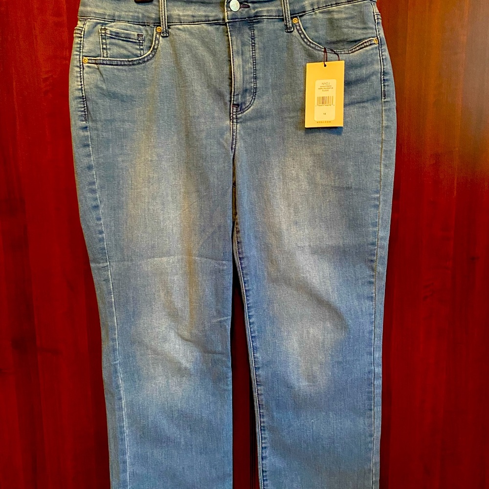 NYDJ Marilyn Cropped Jeans — NWT